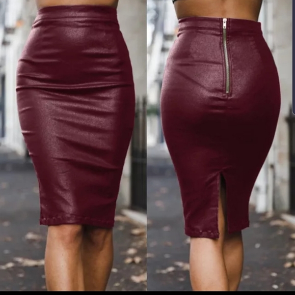 HIGH WAIST FAUX LEATHER PENCIL MIDI SKIRT - Picture 2 of 3